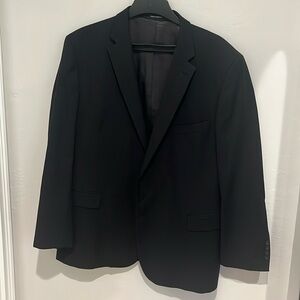 Men’s Pronto Uomo black suit, pants size 46, jacket 50L